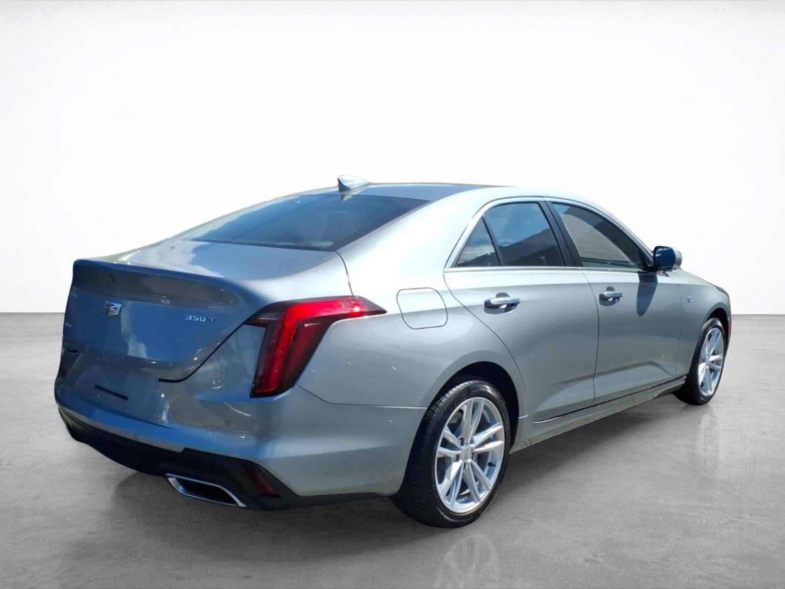 2024 Cadillac CT4 Luxury