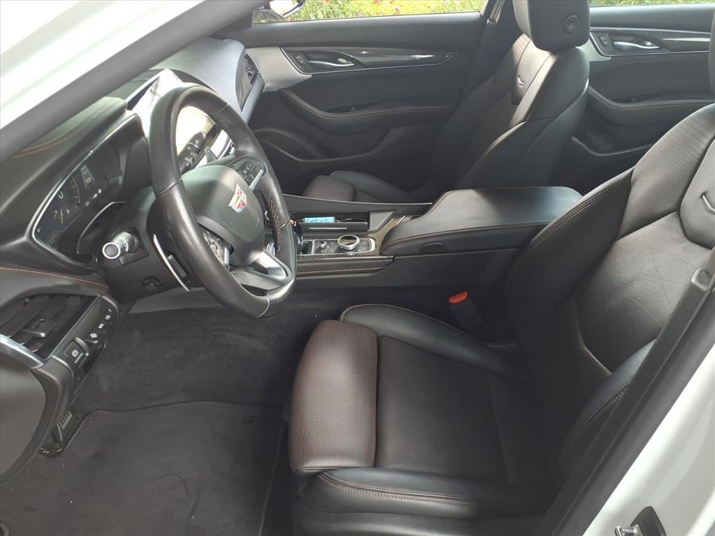 2023 Cadillac CT5 Sport