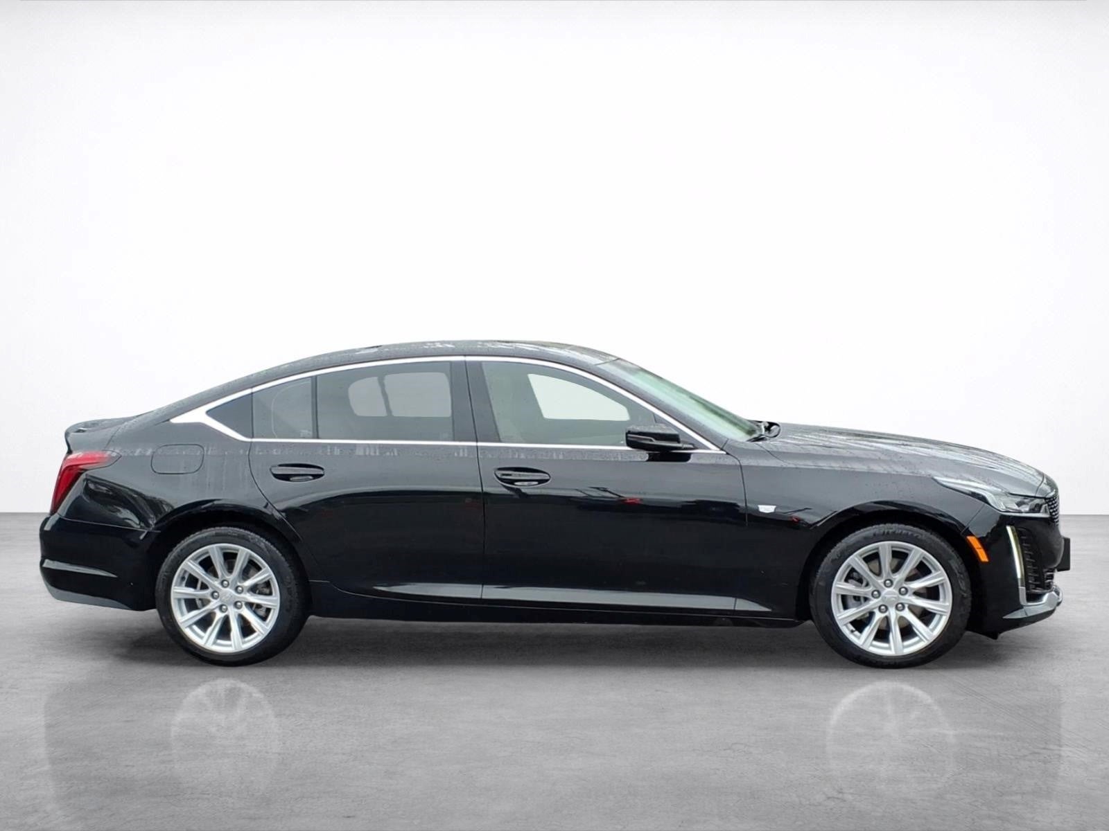 2023 Cadillac CT5 Luxury