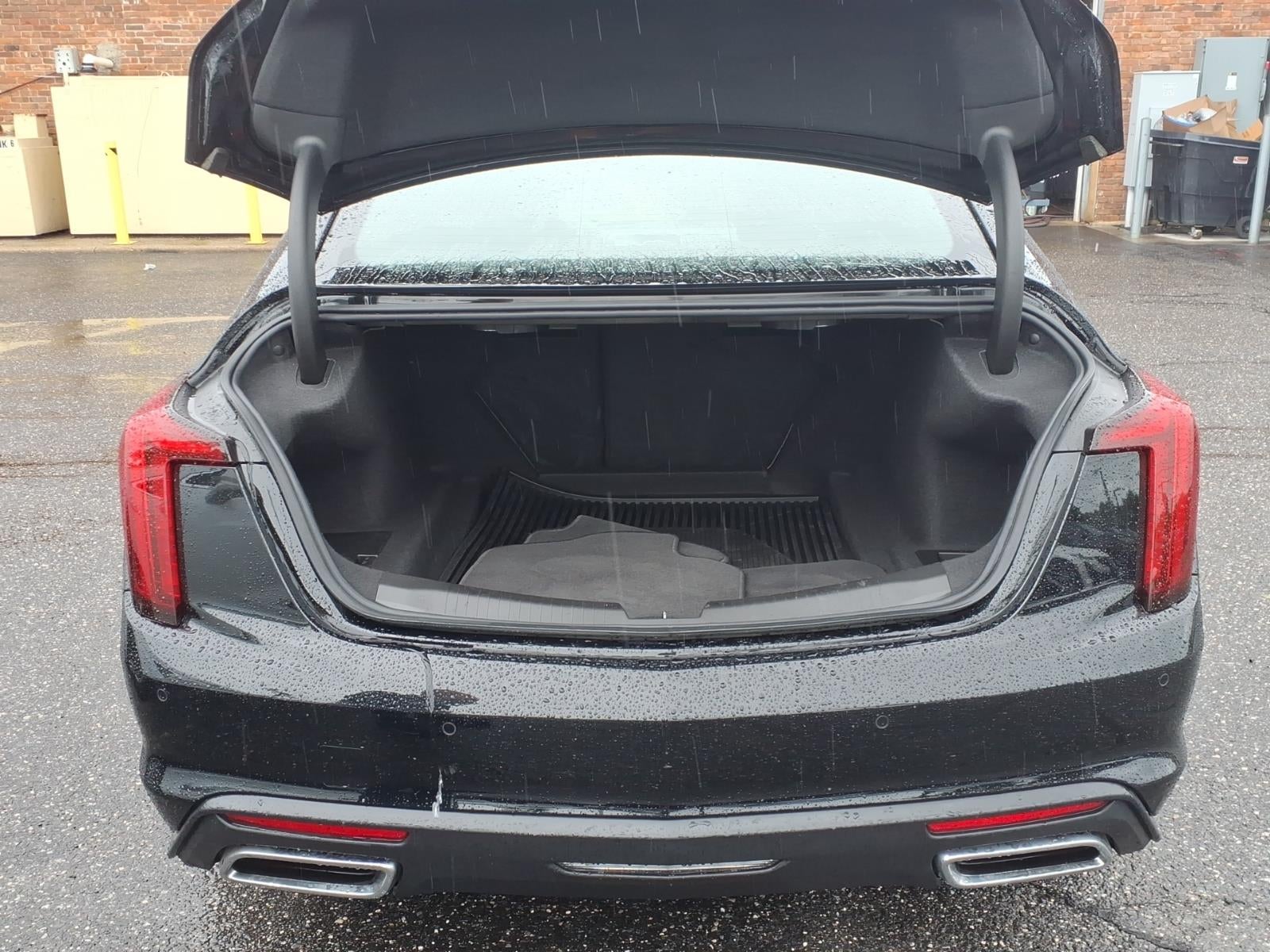 2024 Cadillac CT5 Luxury