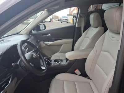 2023 Cadillac XT4 Luxury