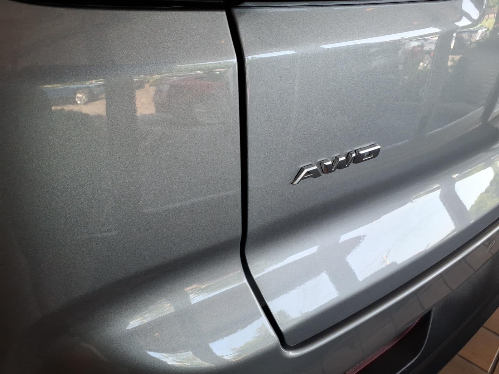 2023 Cadillac XT4 AWD Luxury