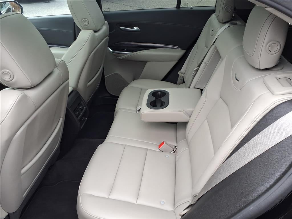 2022 Cadillac XT4 Luxury