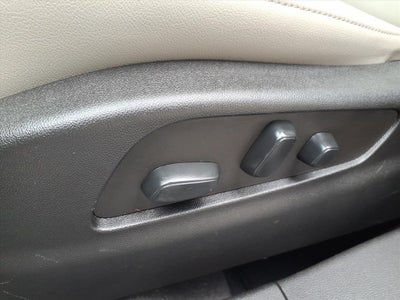 2022 Cadillac XT4 Luxury