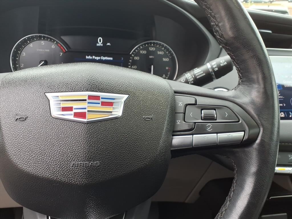 2022 Cadillac XT4 Luxury