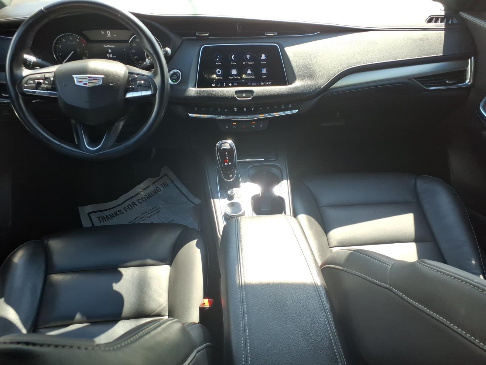 2023 Cadillac XT4 Premium Luxury