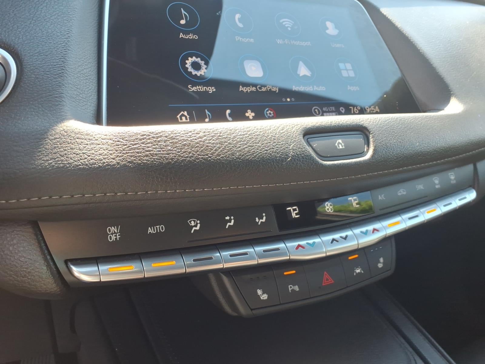 2023 Cadillac XT4 Premium Luxury
