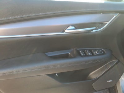 2023 Cadillac XT5 Luxury