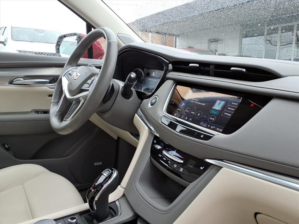 2023 Cadillac XT5 Premium Luxury