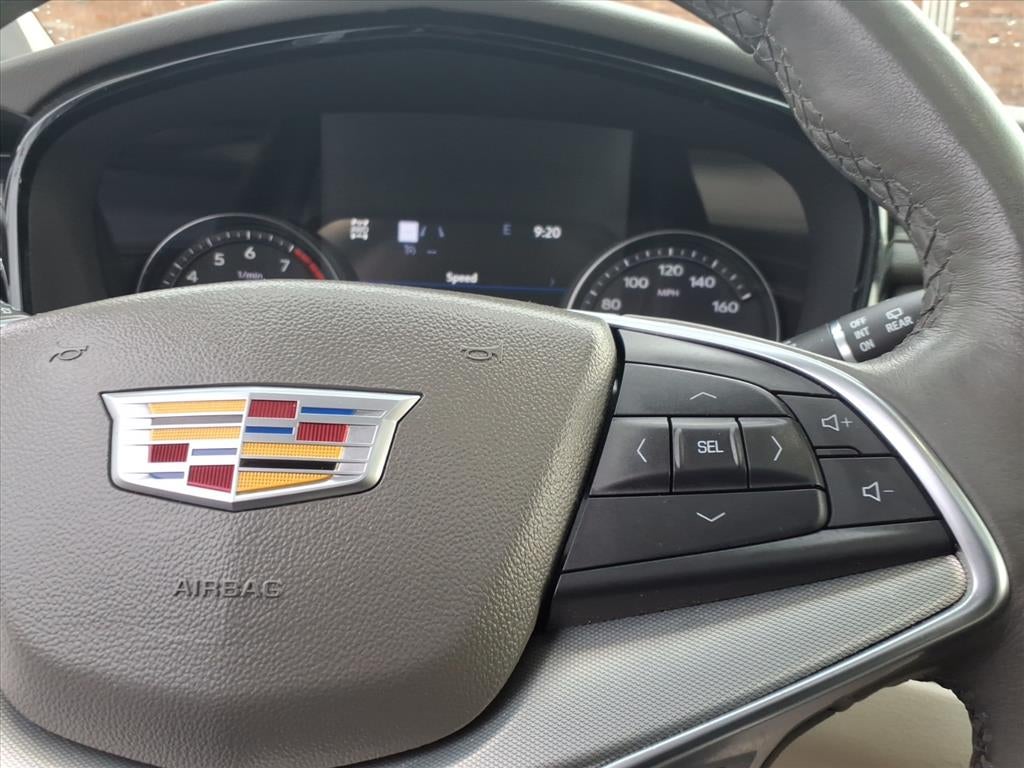 2023 Cadillac XT5 Premium Luxury