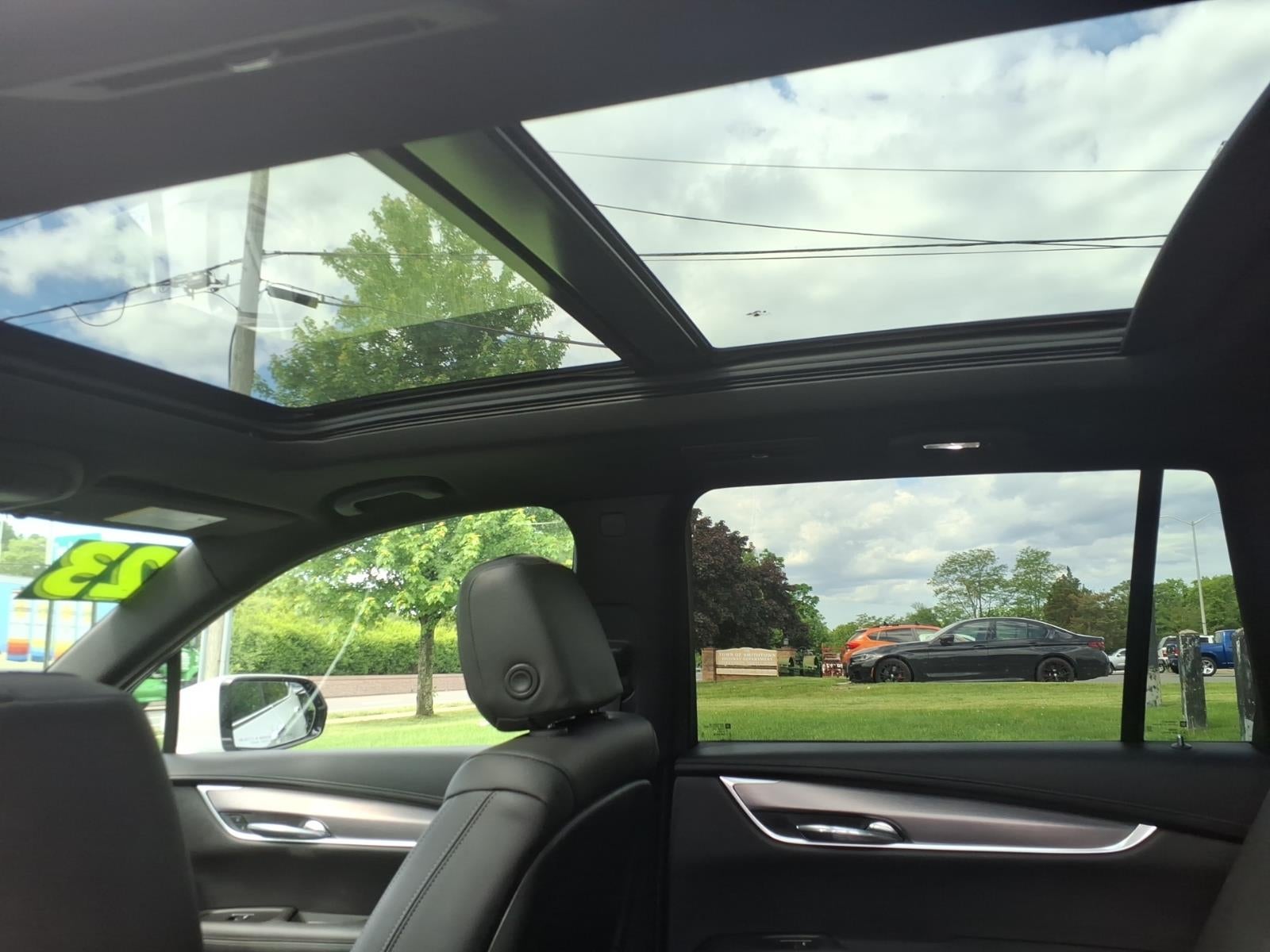 2023 Cadillac XT6 Luxury