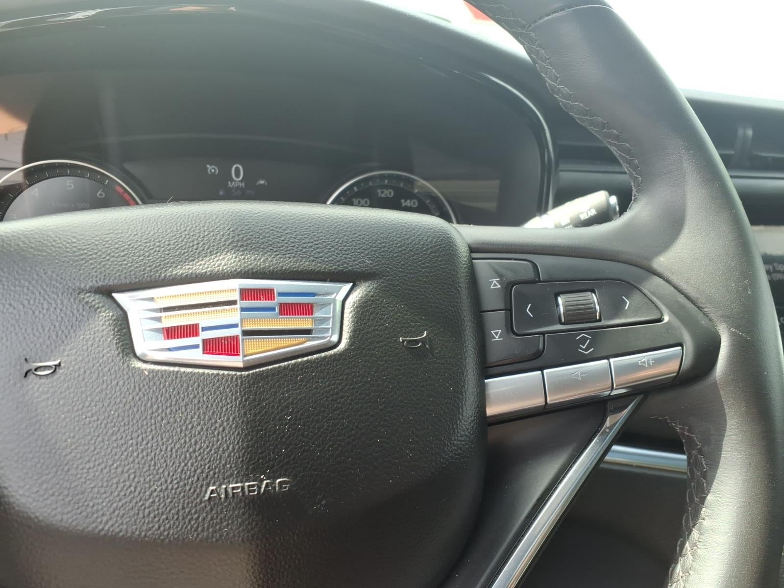 2023 Cadillac XT6 Luxury