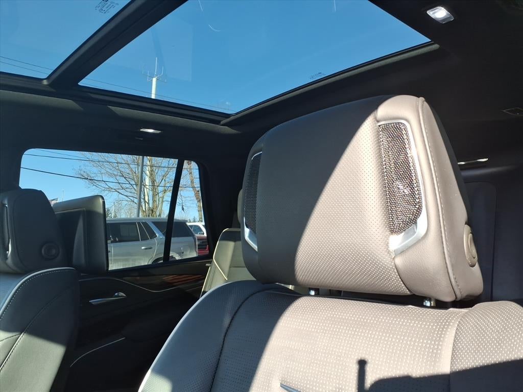 2023 Cadillac Escalade Premium Luxury