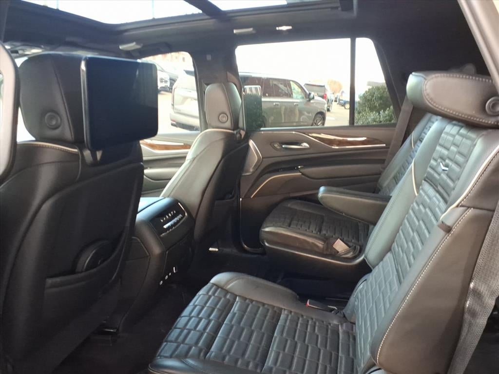 2023 Cadillac Escalade Premium Luxury Platinum