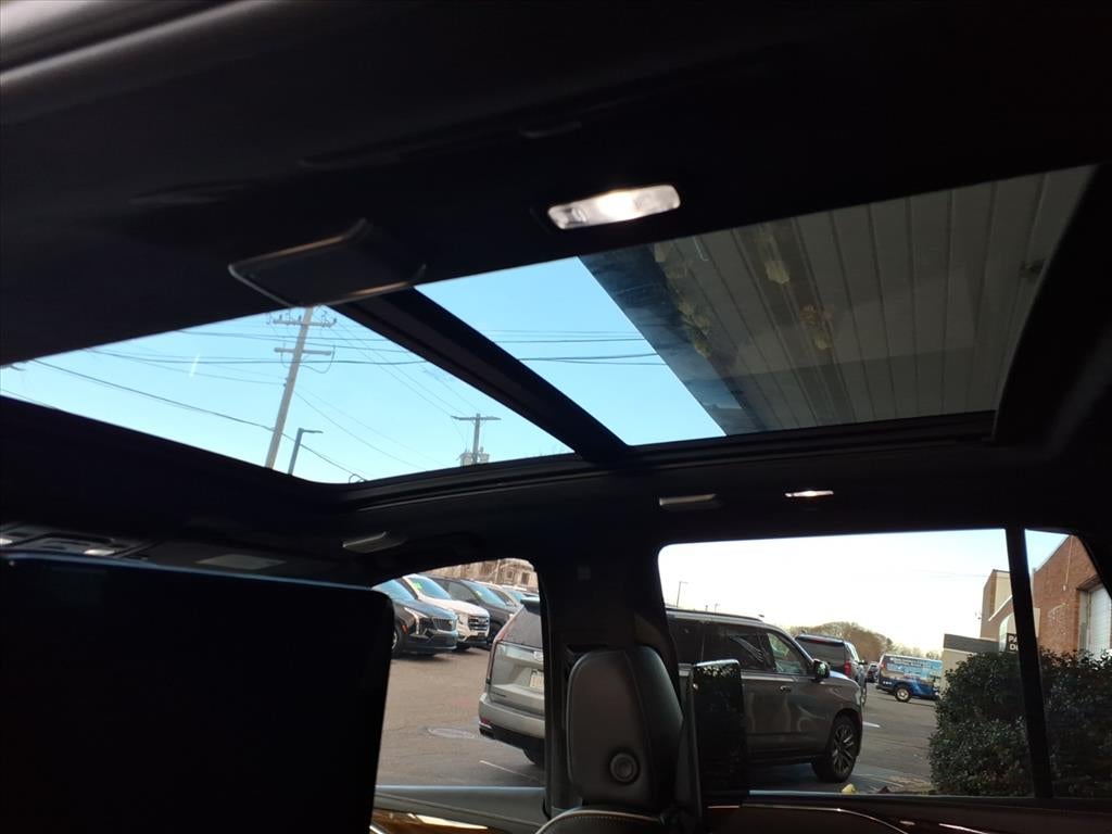 2023 Cadillac Escalade Premium Luxury Platinum