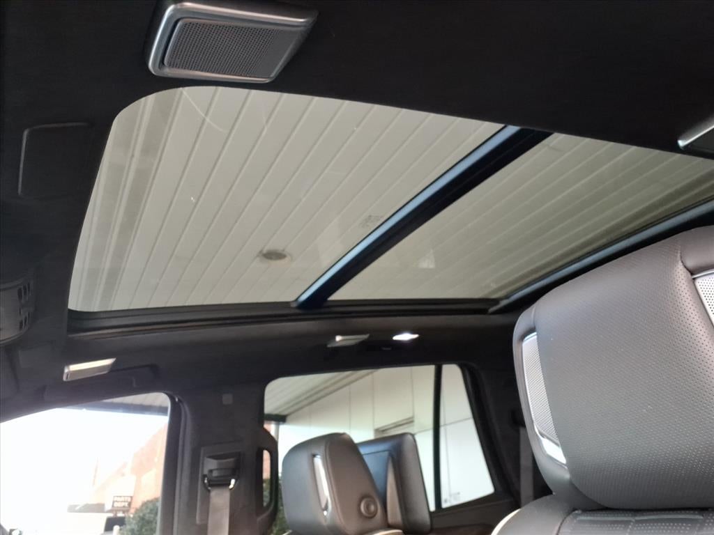 2023 Cadillac Escalade Premium Luxury Platinum