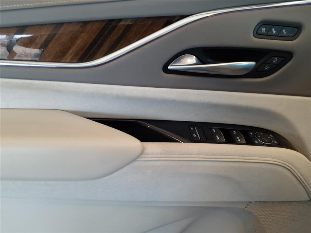 2024 Cadillac Escalade Sport Platinum