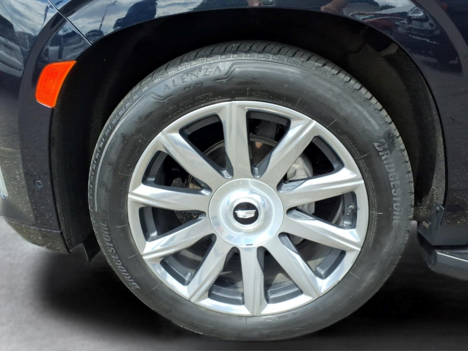 2023 Cadillac Escalade ESV Premium Luxury Platinum
