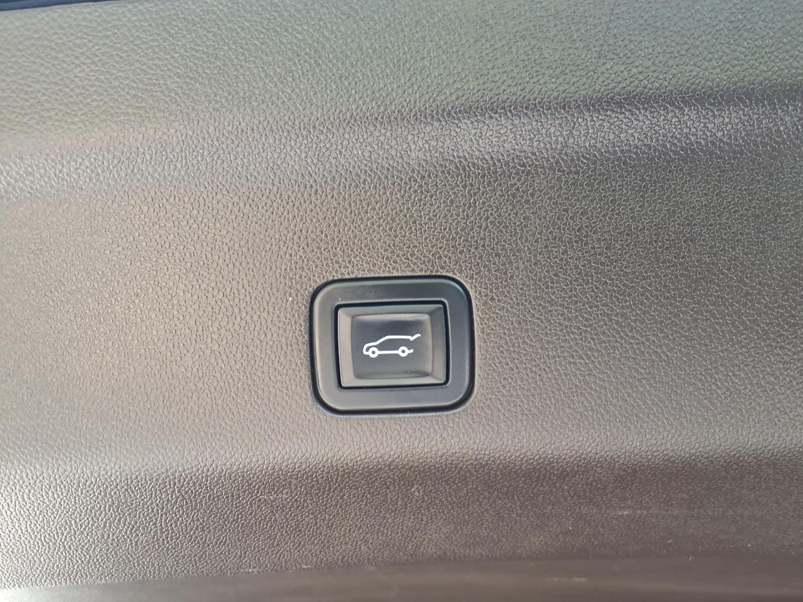 2023 Cadillac Escalade ESV Sport