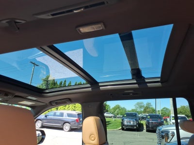 2023 Cadillac Escalade ESV Sport