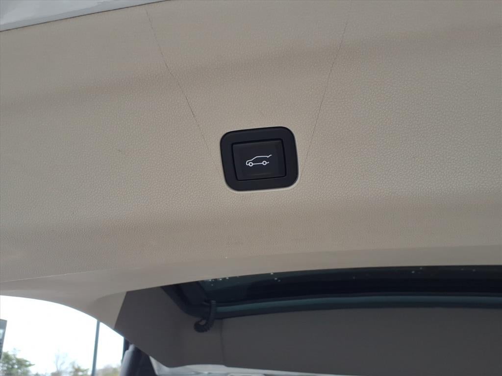 2023 Cadillac Escalade ESV Sport Platinum