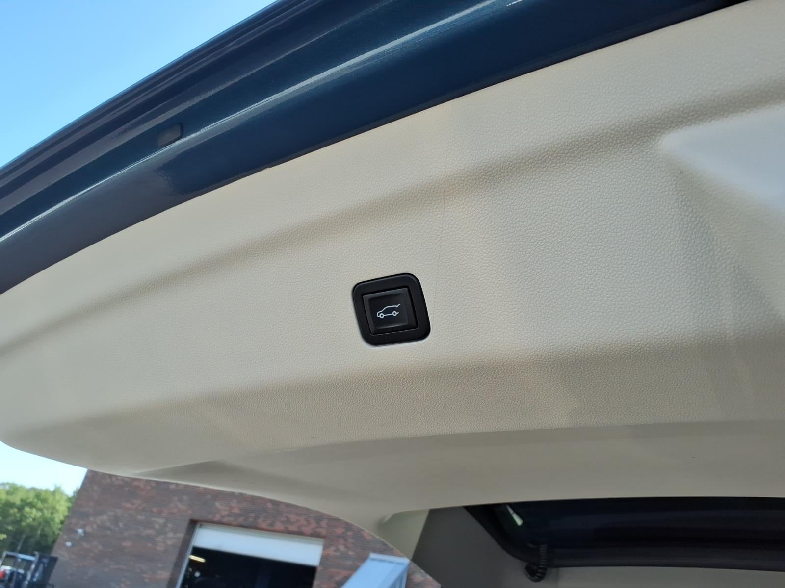 2025 Cadillac Escalade ESV Sport Platinum