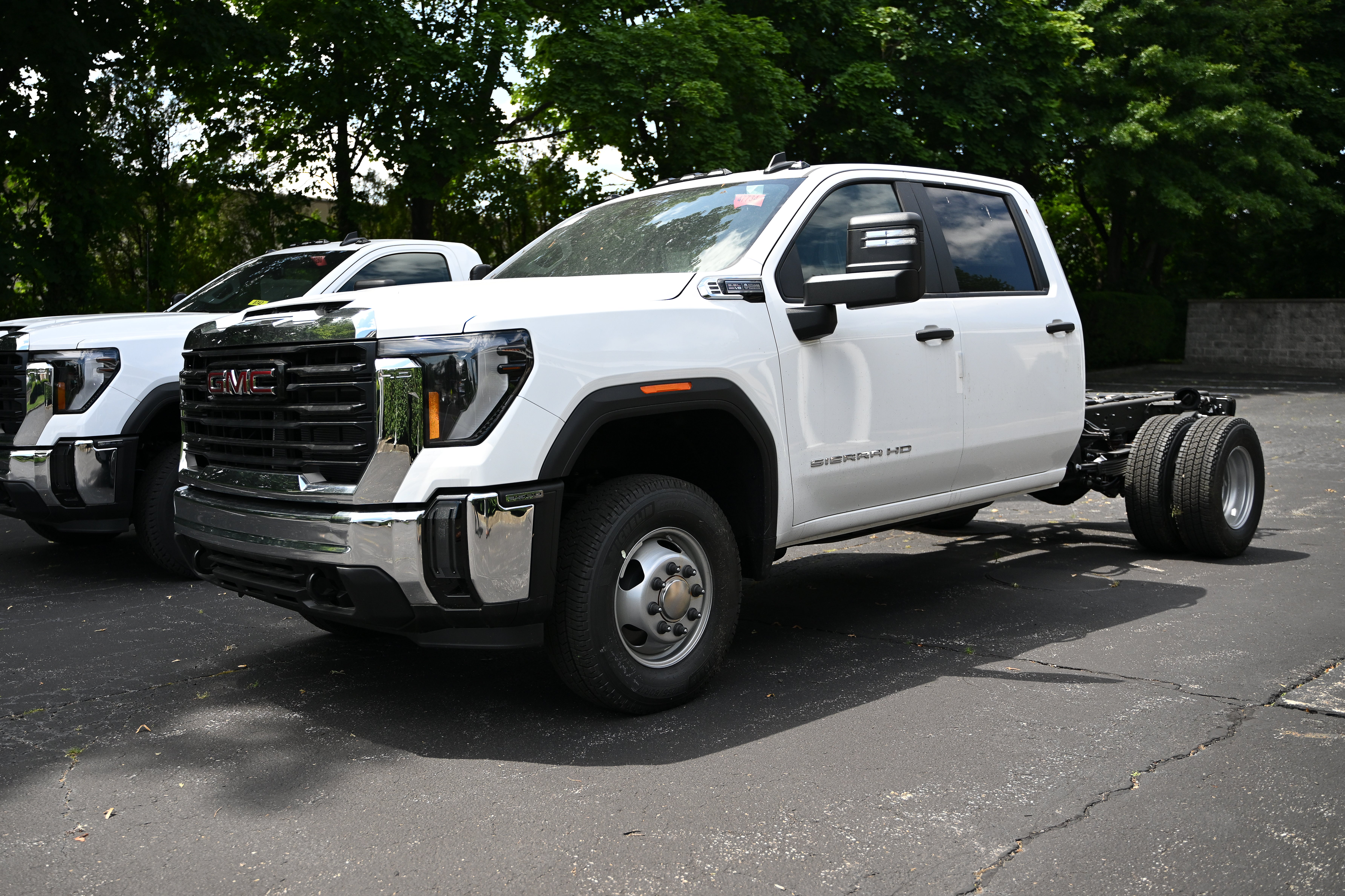 2024 GMC Sierra 3500 HD Chassis Cab Pro
