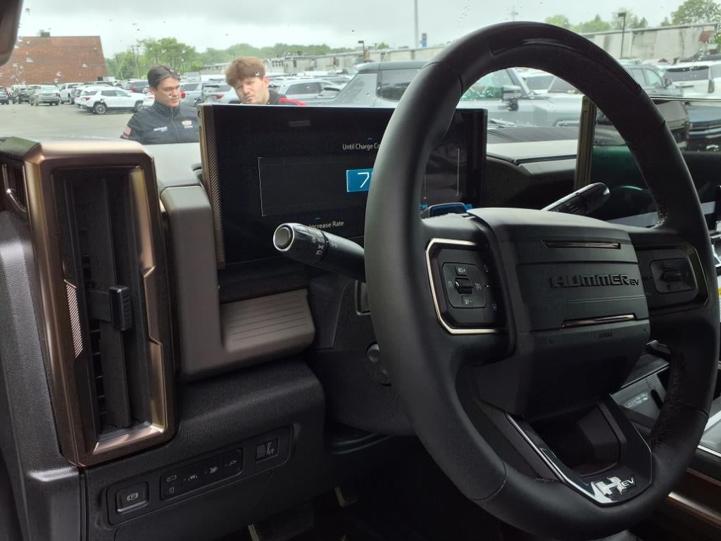 2025 GMC HUMMER EV SUV 3X