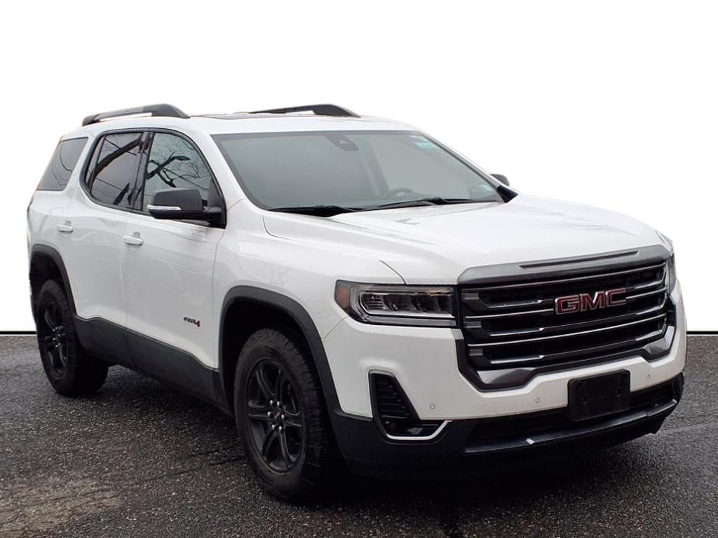 2023 GMC Acadia AT4