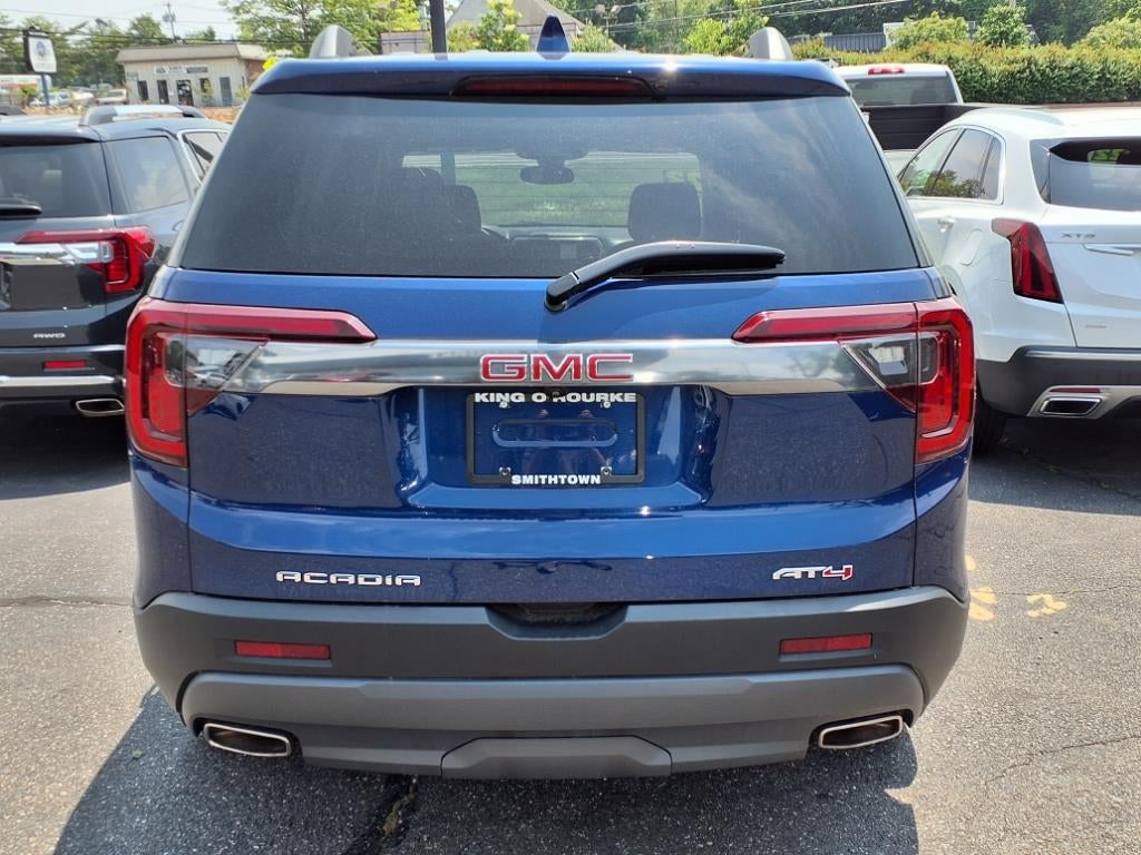 2023 GMC Acadia AT4