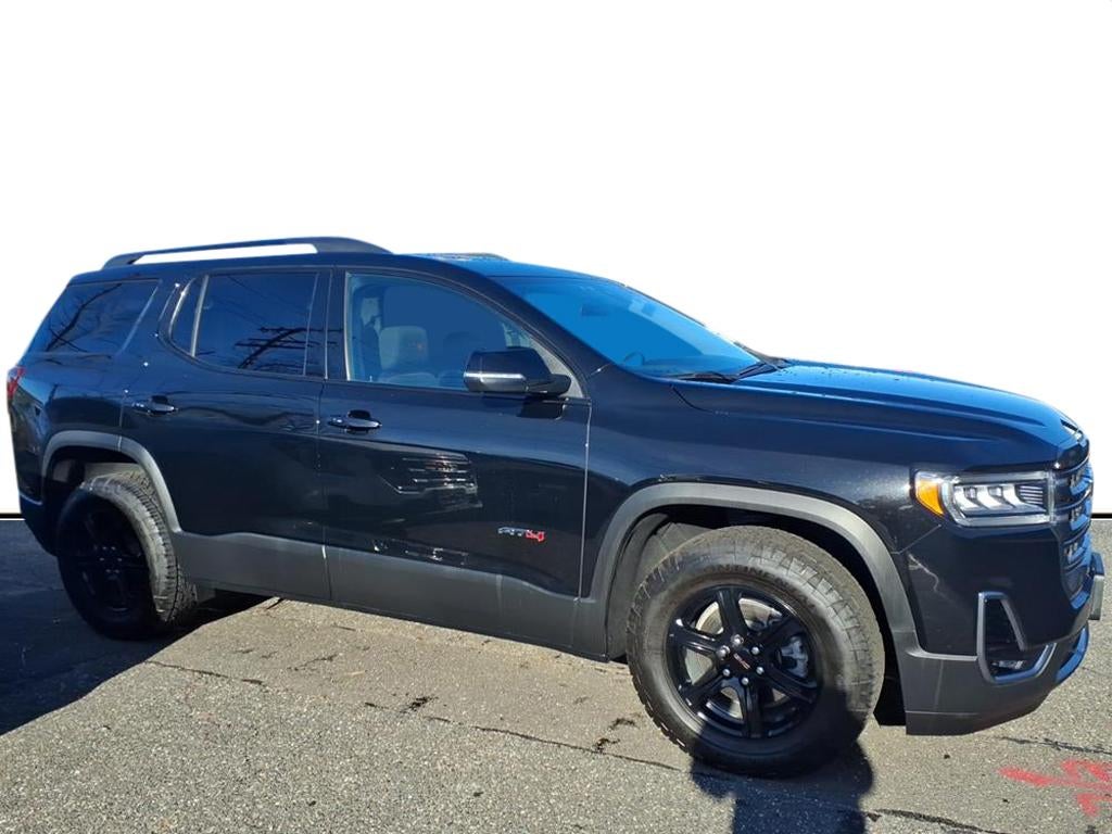 2023 GMC Acadia AT4