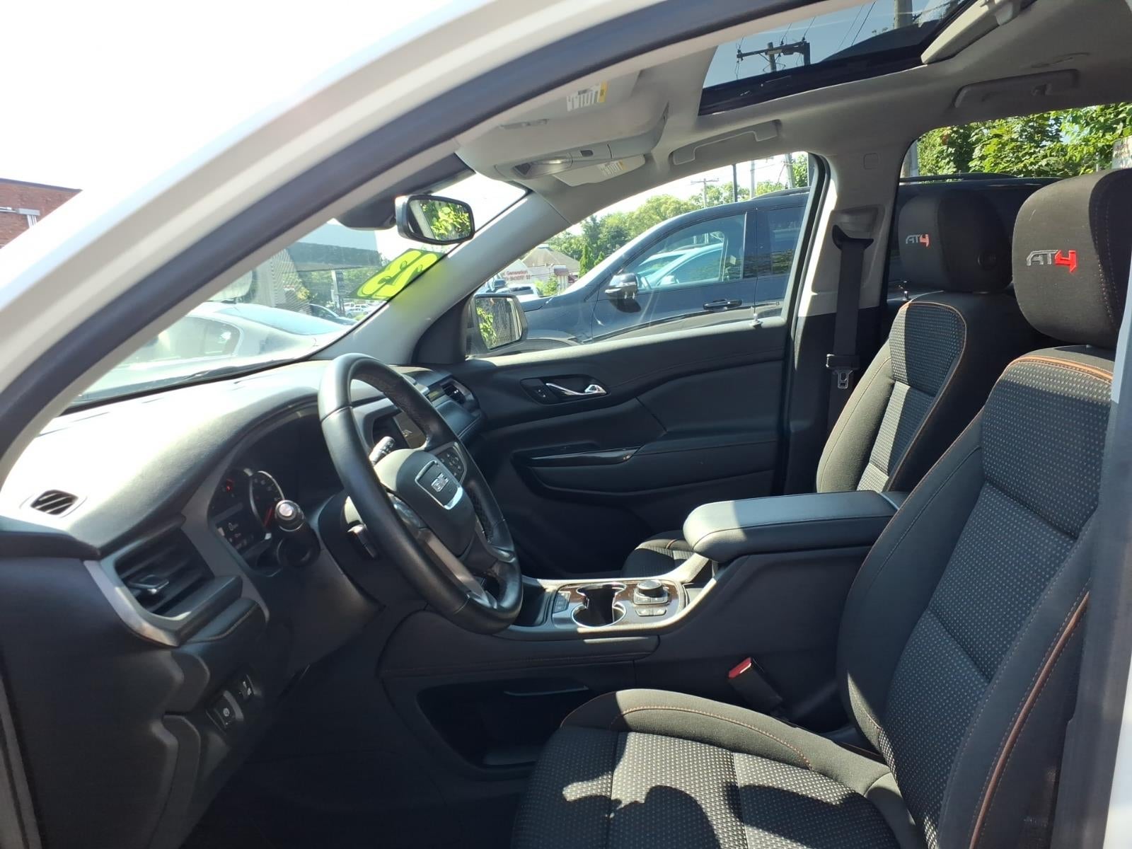 2023 GMC Acadia AT4