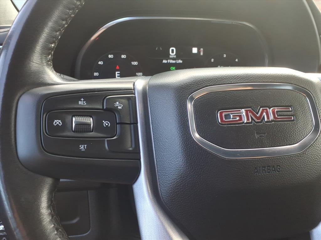 2022 GMC Yukon SLT