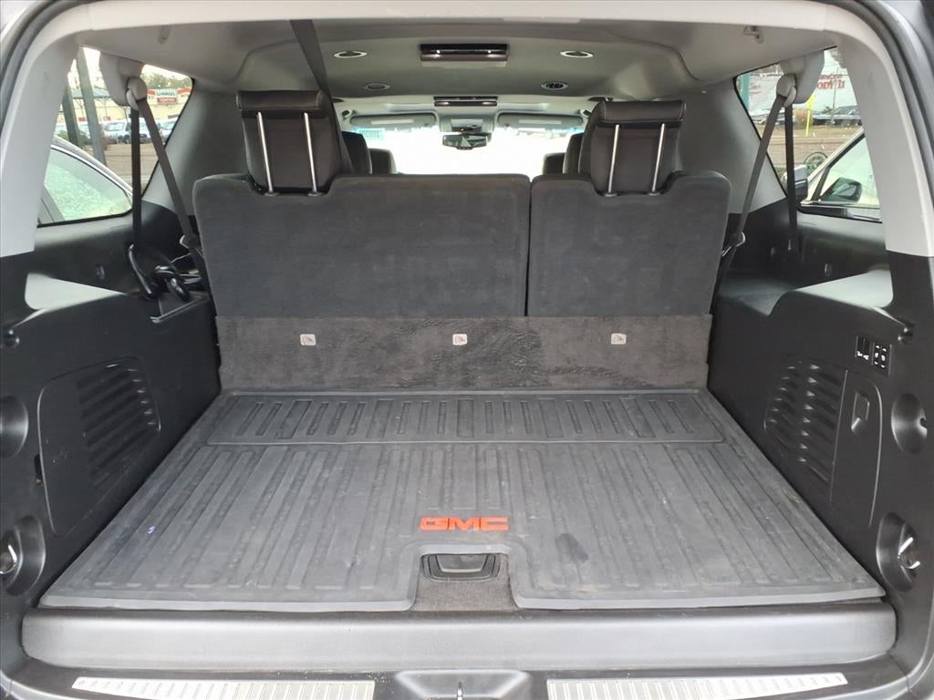 2020 GMC Yukon XL SLT