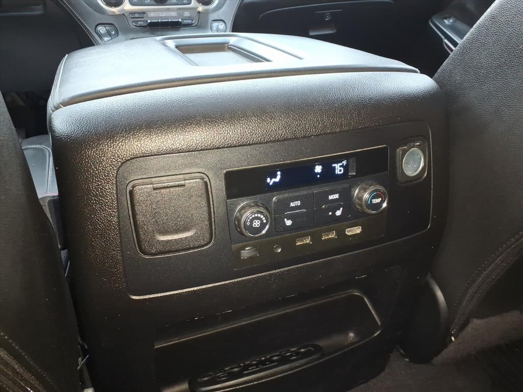 2020 GMC Yukon XL SLT