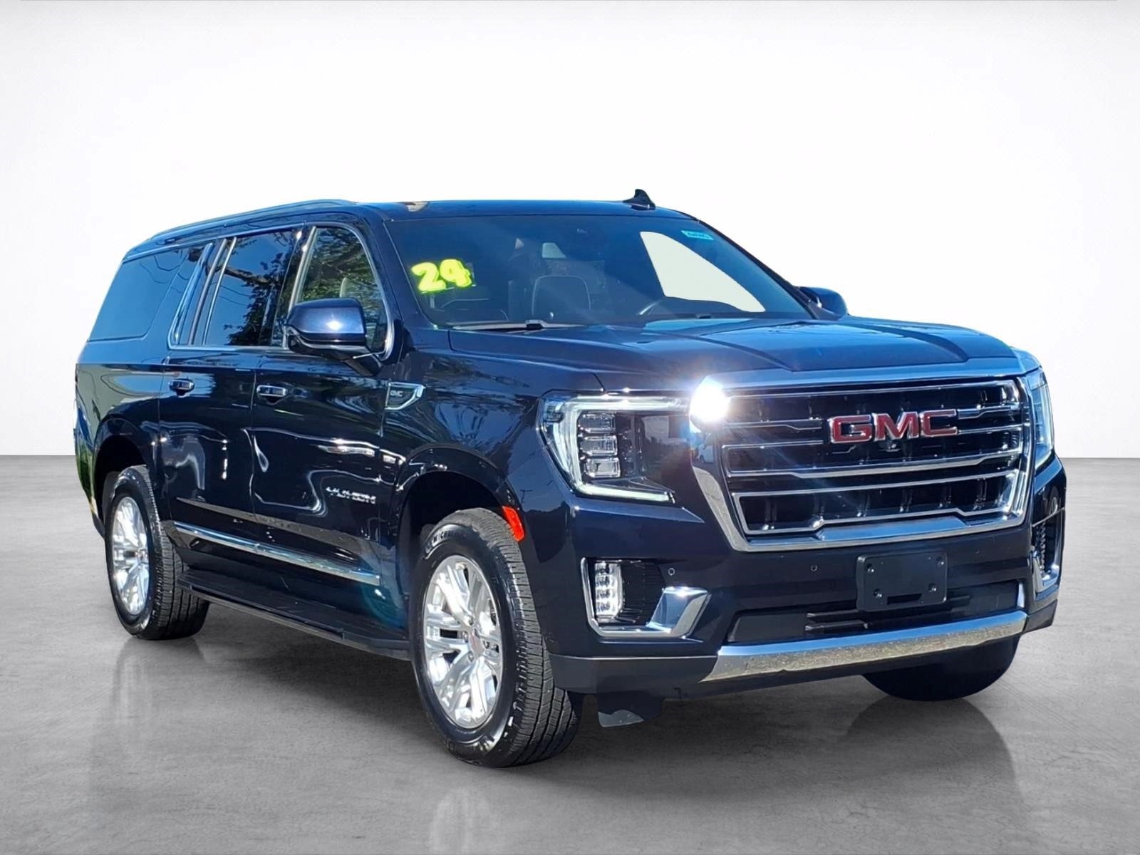 2024 GMC Yukon XL SLT