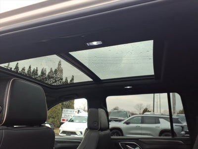 2023 GMC Yukon XL SLT