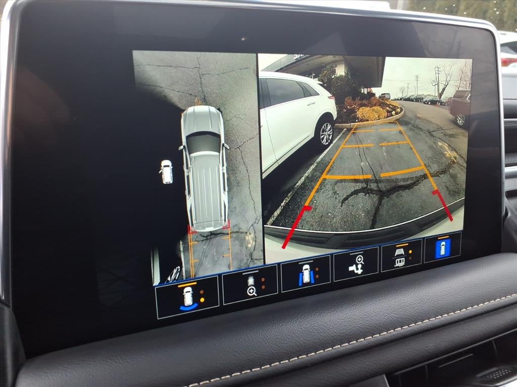 2023 GMC Yukon XL SLT