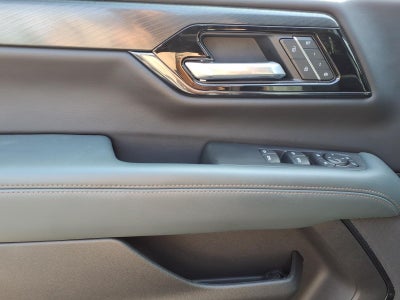 2025 GMC Yukon XL AT4