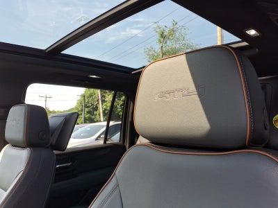 2025 GMC Yukon XL AT4