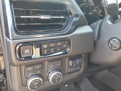 2025 GMC Yukon XL AT4