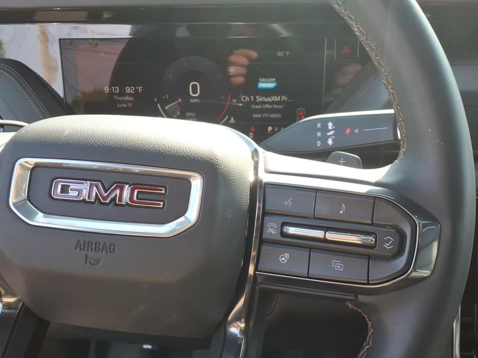 2025 GMC Yukon XL AT4
