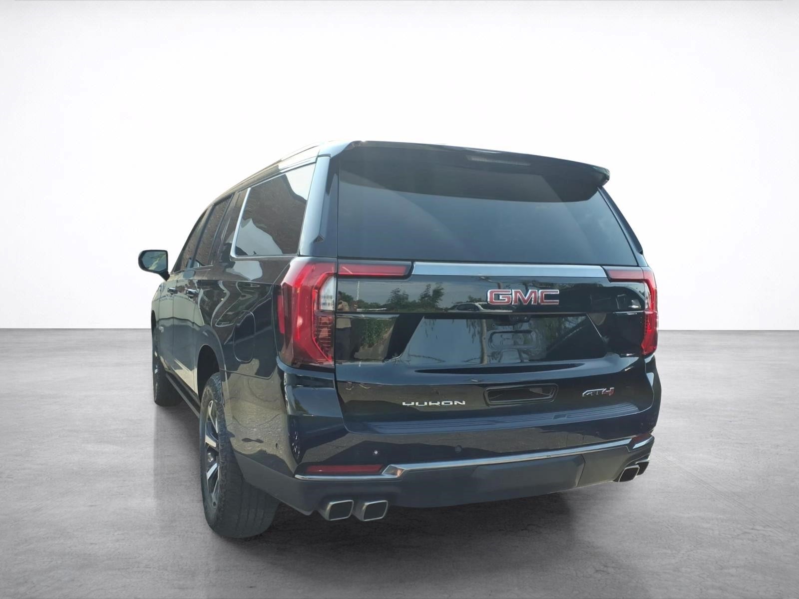 2025 GMC Yukon XL AT4