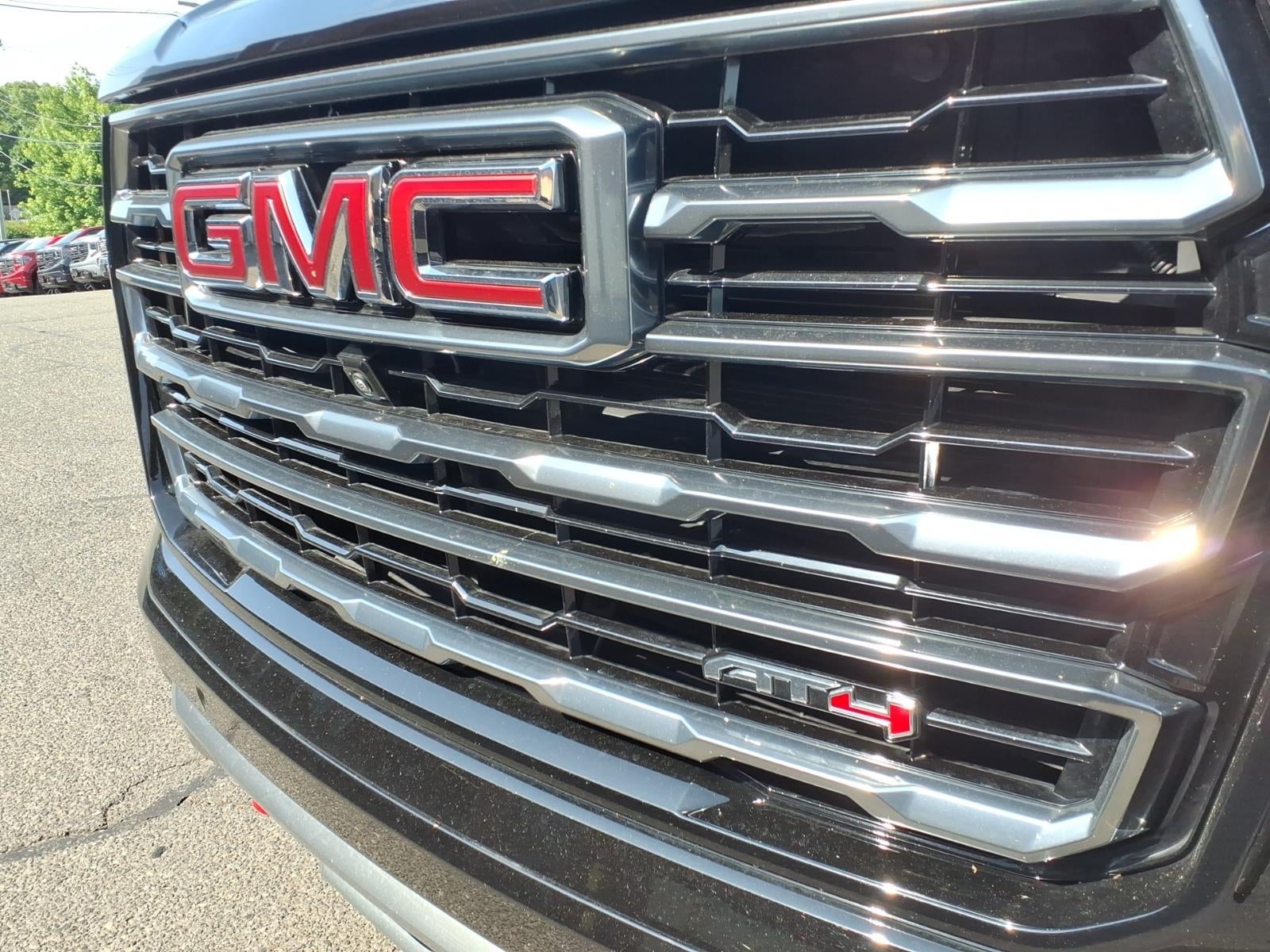 2025 GMC Yukon XL AT4