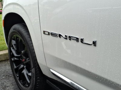 2022 GMC Yukon XL Denali