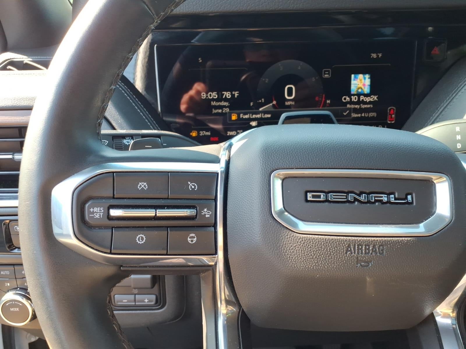 2025 GMC Yukon XL Denali