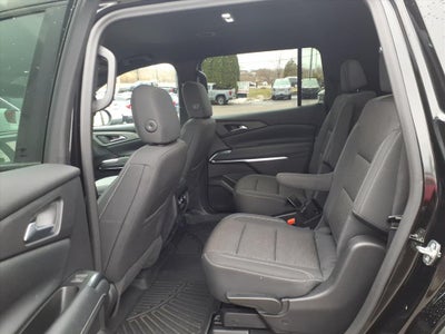 2024 Chevrolet Traverse LT