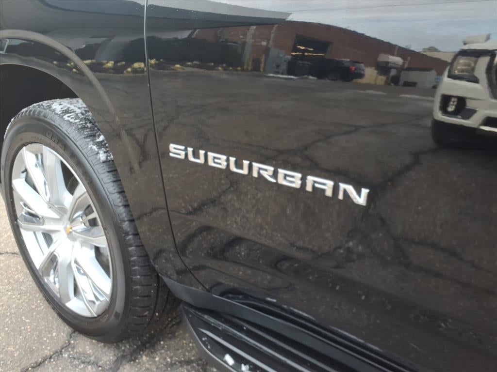 2021 Chevrolet Suburban High Country