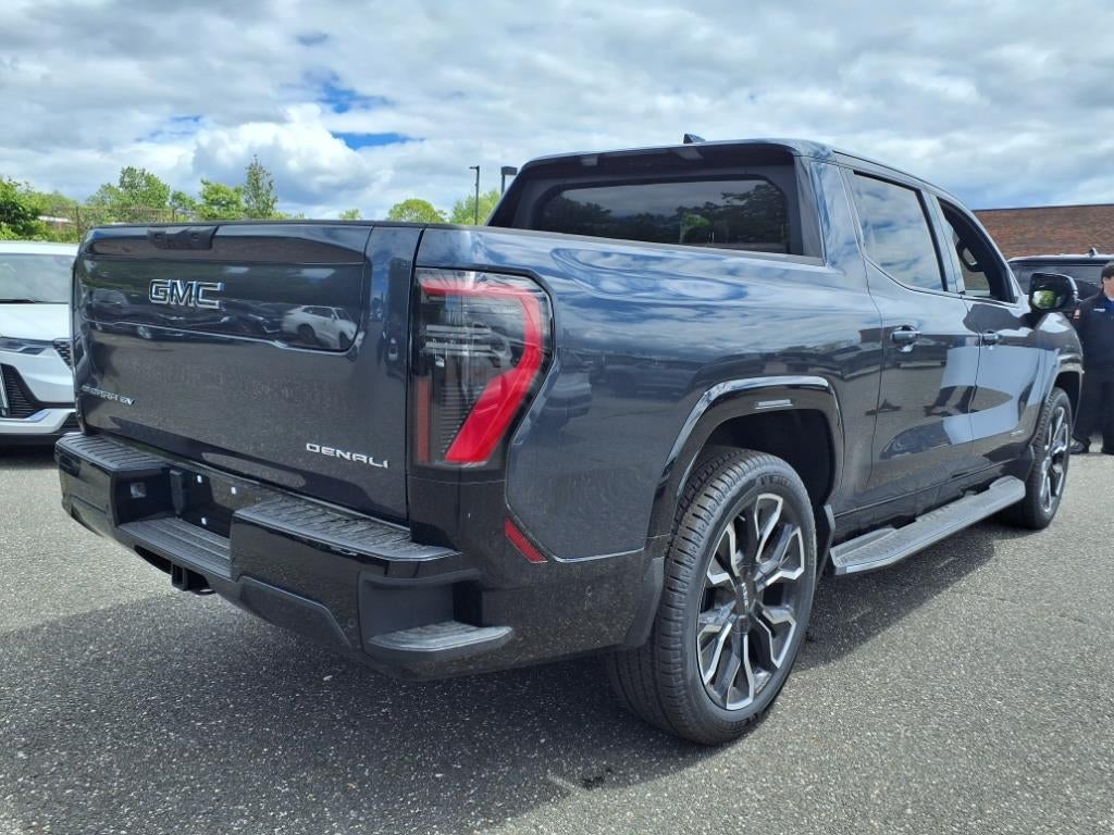 2025 GMC Sierra EV Extended Range Denali