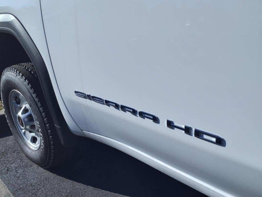 2024 GMC Sierra 2500 HD Pro